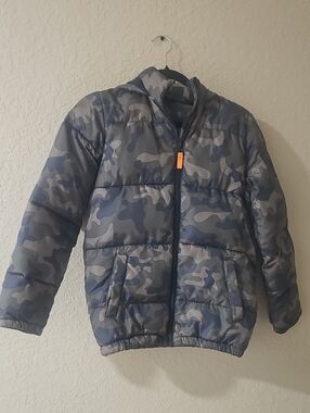 Kids Camo Puffer Jacket - Green & Navy